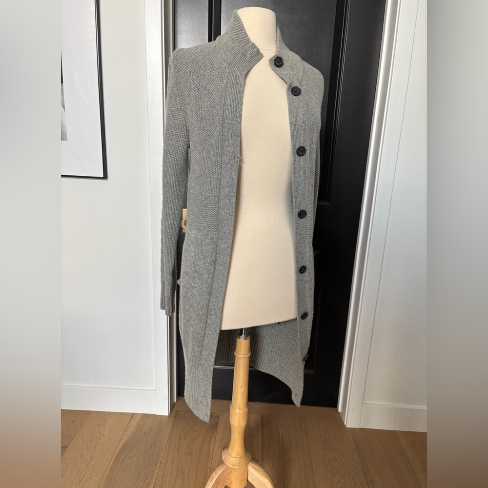 Faconnable Light Gray Knit Sweater